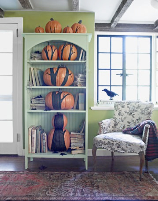 Creative Pumpkin Decor Ideas Lots of really cute pumpkin ideas that don't require any carving!