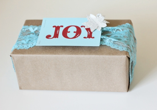 Paint Chip Christmas Gift Tags 18 Paint chip craft ideas. Why hadn't I thought of these??