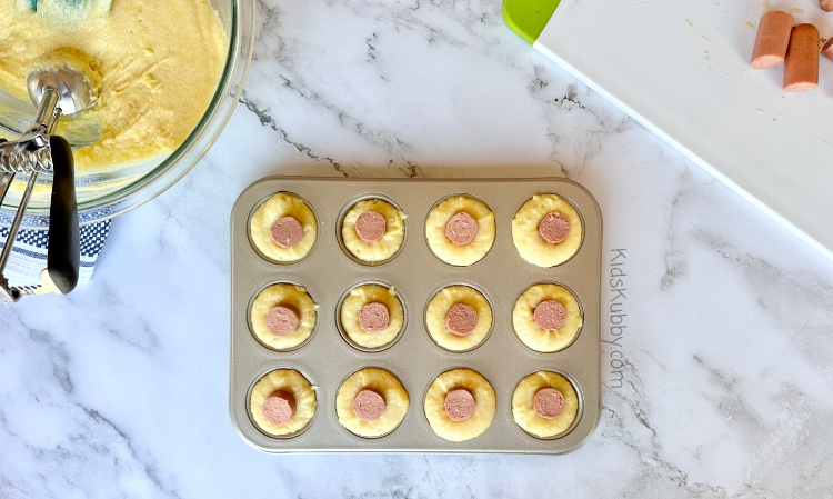 Who doesn’t love easy to prepare party foods! This recipe for mini corn dog muffins is the perfect party appetizer because it is simple, quick, and oh so delicious. Your guests are sure to love this simple to follow recipe with few ingredients. Dip in mustard or ketchup to really complete the corn dog experience. This recipe would be perfect for a carnival themed birthday party! Give this recipe a try today and I promise everyone at your party will love it! 