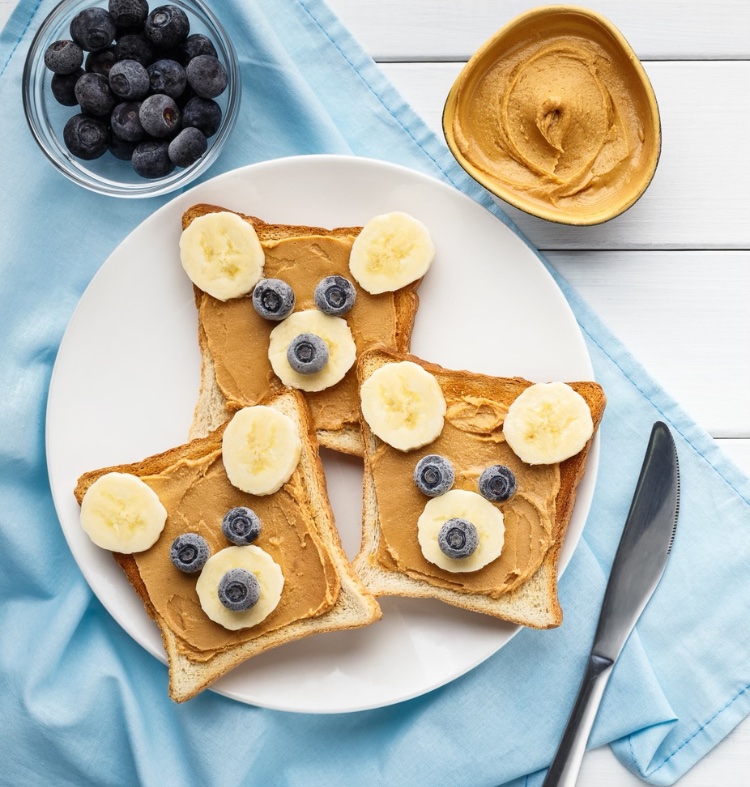 Quick and easy breakfast idea for kids and adults! If you’re looking for a simple way to get your kids excited for breakfast time silly face animal toast is perfect! With just a few simple ingredients you probably already have at home, you can create your kid’s favorite animals for breakfast time. I love this simple breakfast idea because its yummy, full of nutrition, and kids simply love it! Silly animal toast also makes a great after school snack!