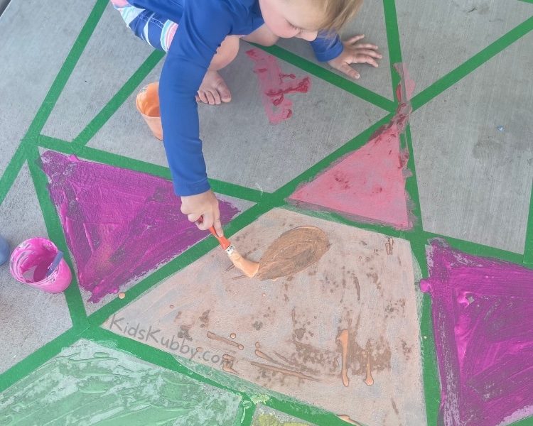 This summer invite the kids in the neighborhood out and let them paint with this fun and easy sidewalk chalk paint, bringing beautiful color to the driveways and sidewalks in your neighborhood.