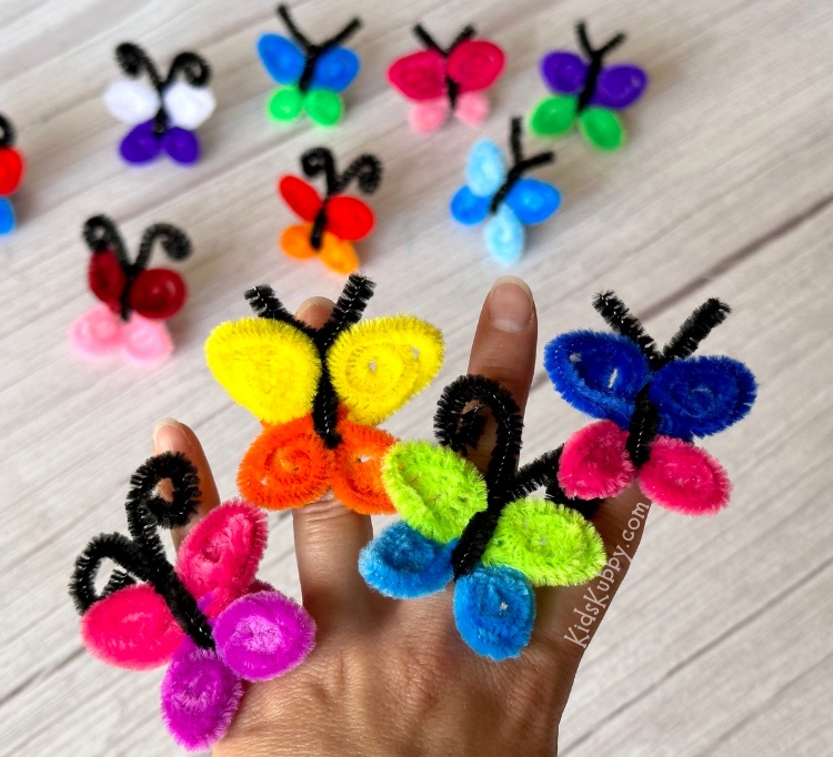If you’re looking for fun craft ideas for your kids, these whimsical little butterfly rings are a blast to make! Kids can make these homemade rings for every finger and in any color they like. Either way, they keep little hands busy when bored at home. This is an easy project for elementary age girls who are always looking for creative things to do. These also make for fun gift ideas for friends.
