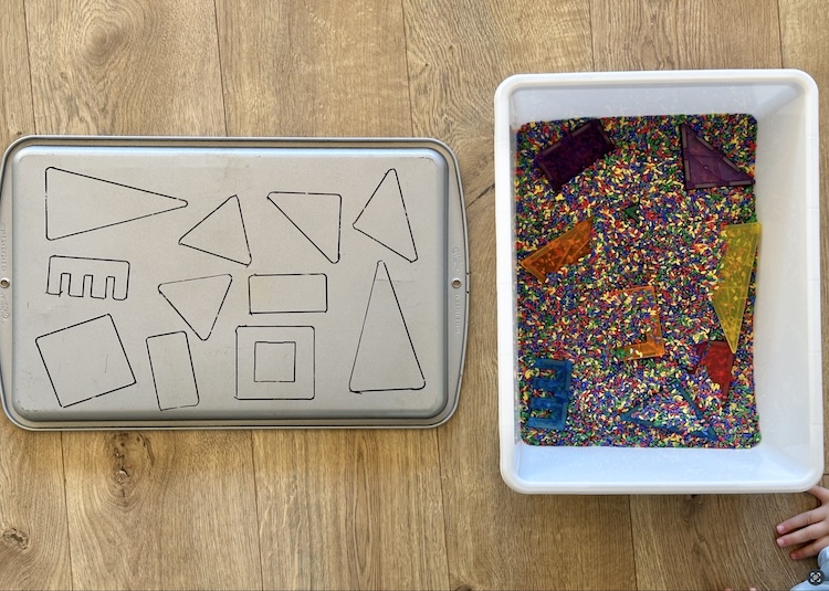 are you ready for the best ever sensory activity for kids? This rice sensory activity teaches shapes and matching to toddlers while they play! It's the perfect addition to your homeschool lesson plan.