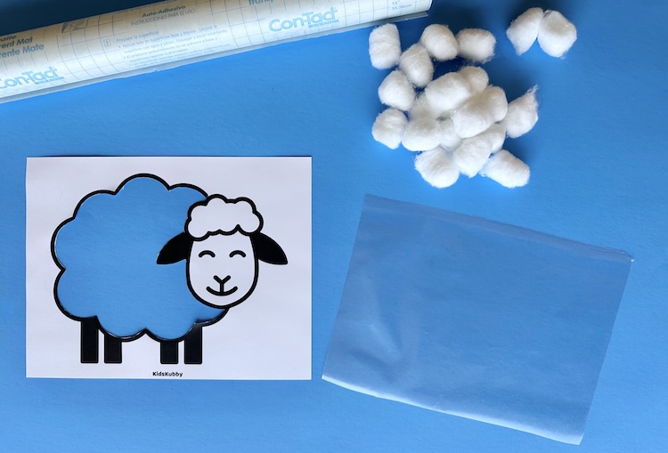 Contact paper is the world's best craft supply! using this amazing mess free technique, you can make fluffy adorable sheep out of contact paper and cotton balls. such a fun craft idea for kids.