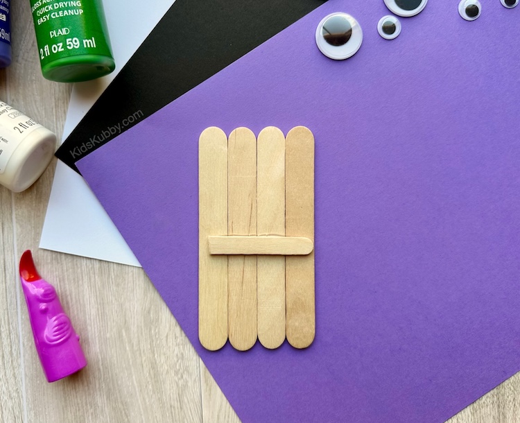 Simple prep step to make this Halloween craft even easier for kids of all ages. 