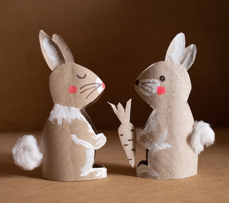 Easy DIY toilet paper roll bunnies for kids! A quick spring or Easter craft using cardboard tubes and basic art materials.