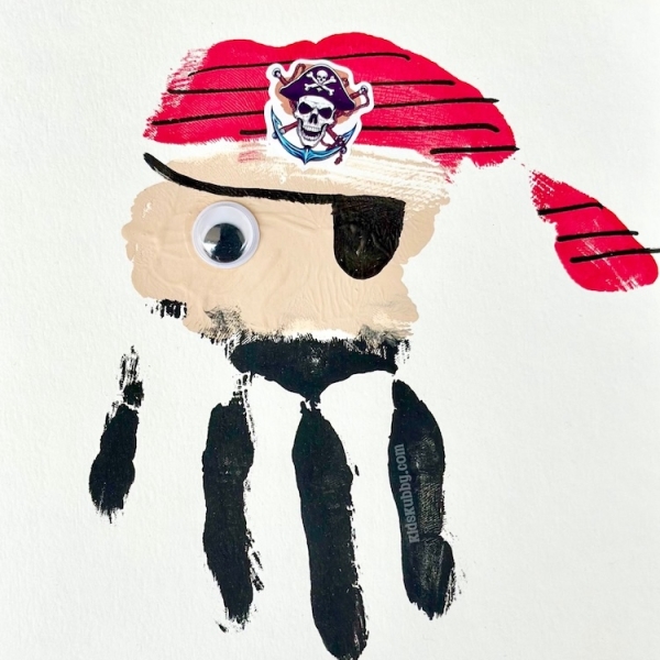 This may be the perfect craft idea for a pirate themed birthday party. Handprint pirates are easy to make with just a few simple craft supplies. Kids will love this easy art project at your next birthday party or sleepover.