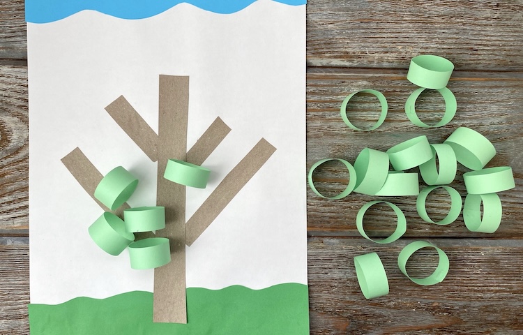Cheap and easy paper craft for kids! How to make awesome 3D bubble trees with constructions paper and glue.