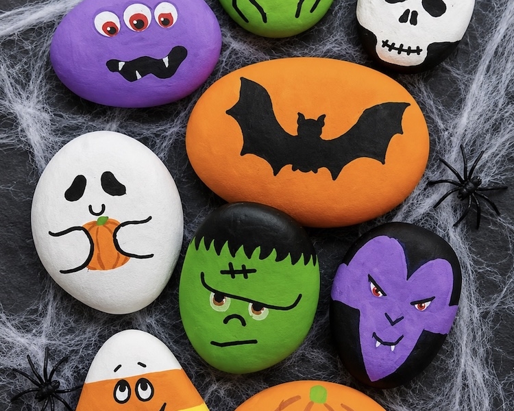Painted rock ideas for Halloween.