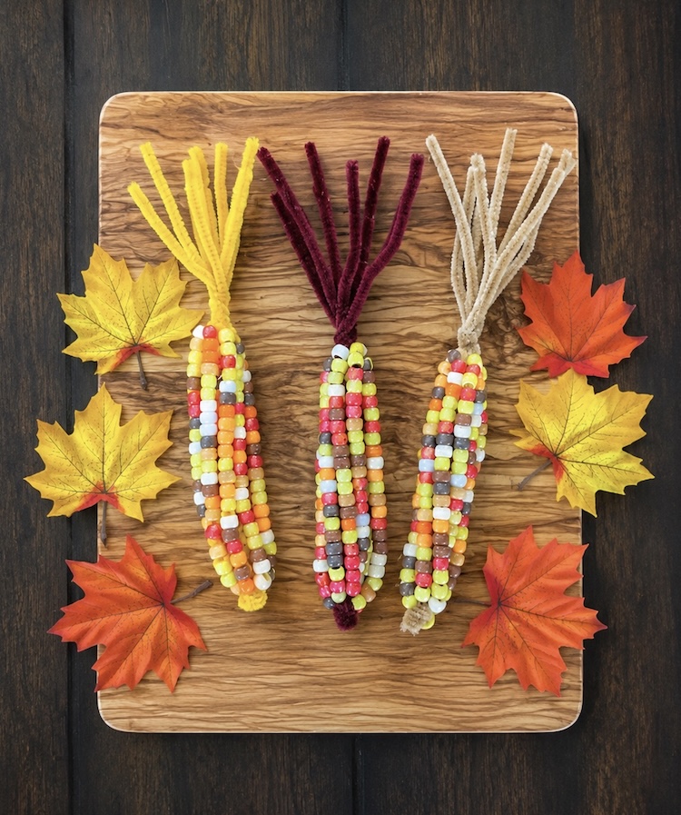 Beaded corn on the cob made with pony beads and pipe cleaners!
