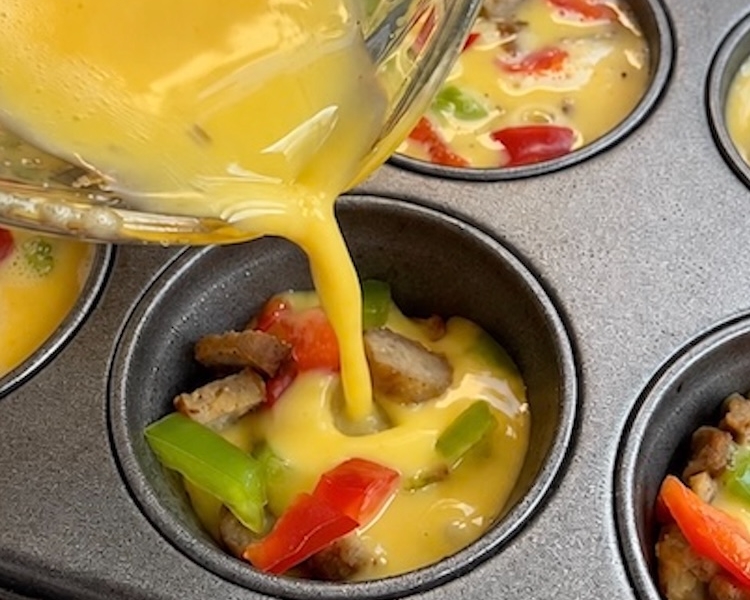 Quick and easy breakfast ideas for kids that are fun to make and eat! A few exciting options for special occasion as well as fast ideas for busy school mornings.