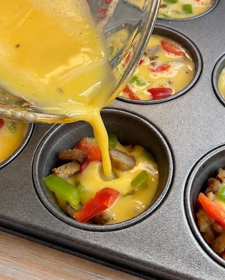 Quick and easy breakfast ideas for kids that are fun to make and eat! A few exciting options for special occasion as well as fast ideas for busy school mornings.