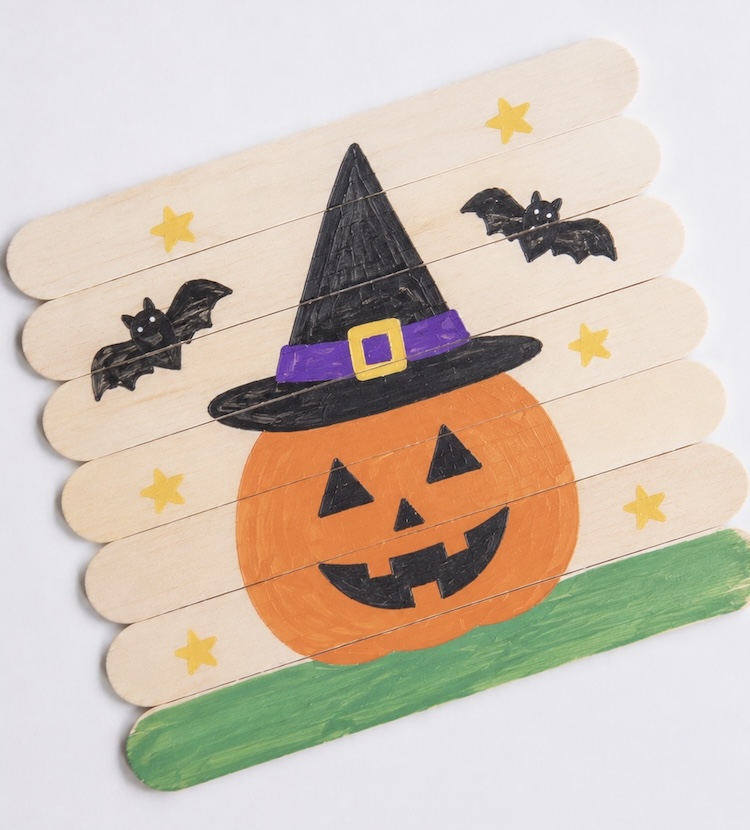 Halloween popsicle stick puzzle idea for little kids. 