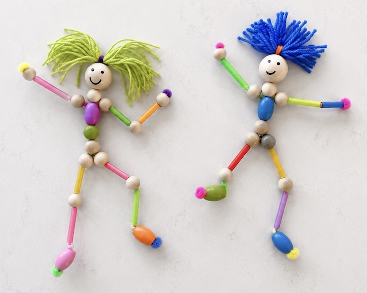 Easy Pipe Cleaner craft ideas for kids of all ages from simple preschool crafts to creative projects for older kids.