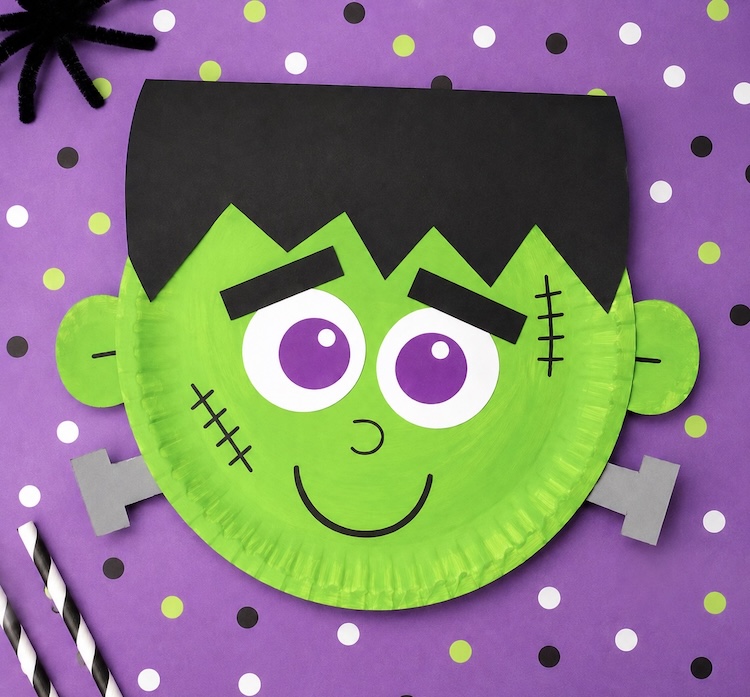 DIY Frankenstein Craft for Halloween made with a paper plate. 